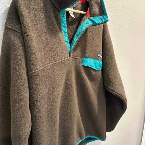 Men’s Patagonia pullover - Picture 3 of 4